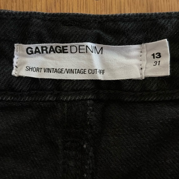 Garage Denim Vintage Cut Off Jean Shorts, Black, Size 13/31 - Picture 3 of 3